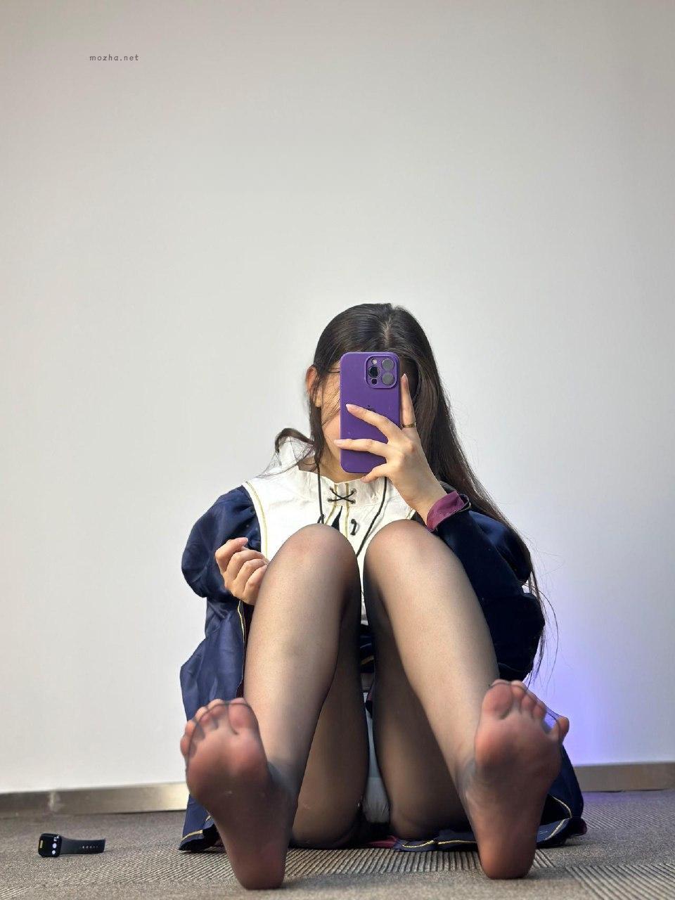 美邵女Baby – 半透黑丝连体【41P】